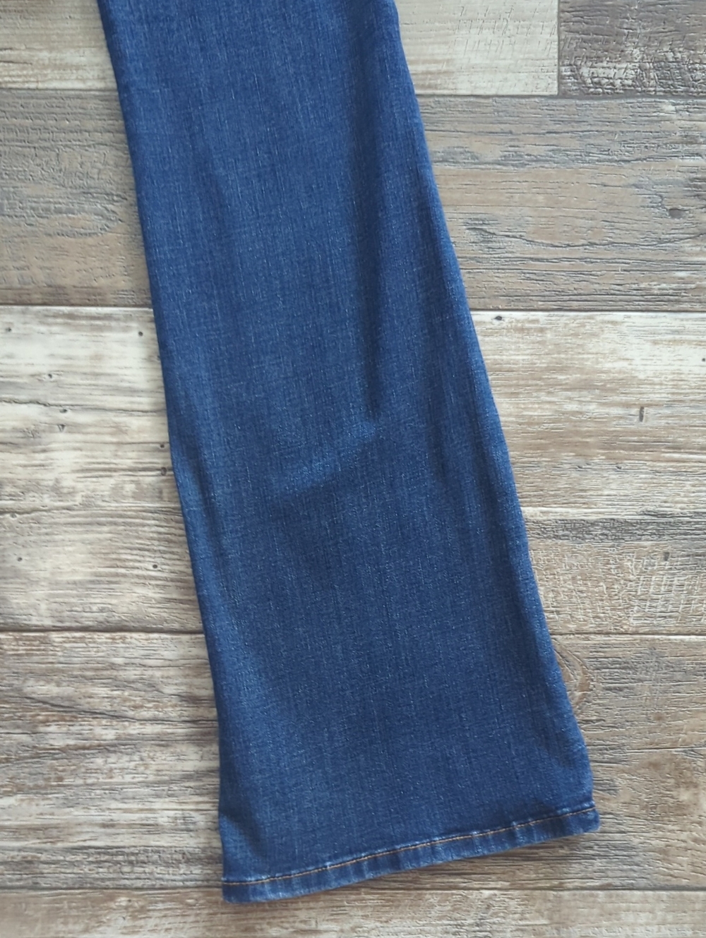 RANCH DRESS'N Fallon Taylor Barrel Pocket Medium Wash Denim bootcut jean S (2-4) - Picture 12 of 16